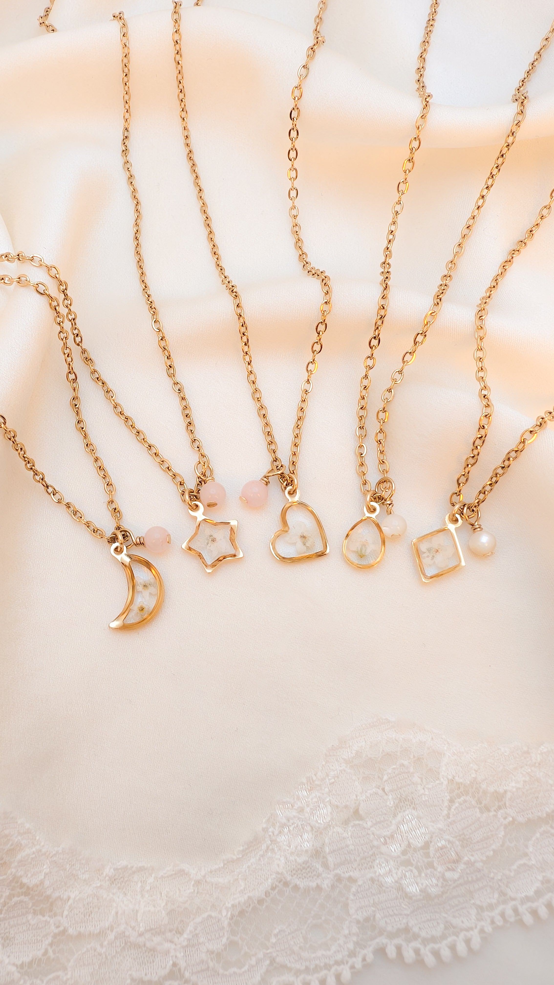 Forget-Me-Not Necklace - Gold