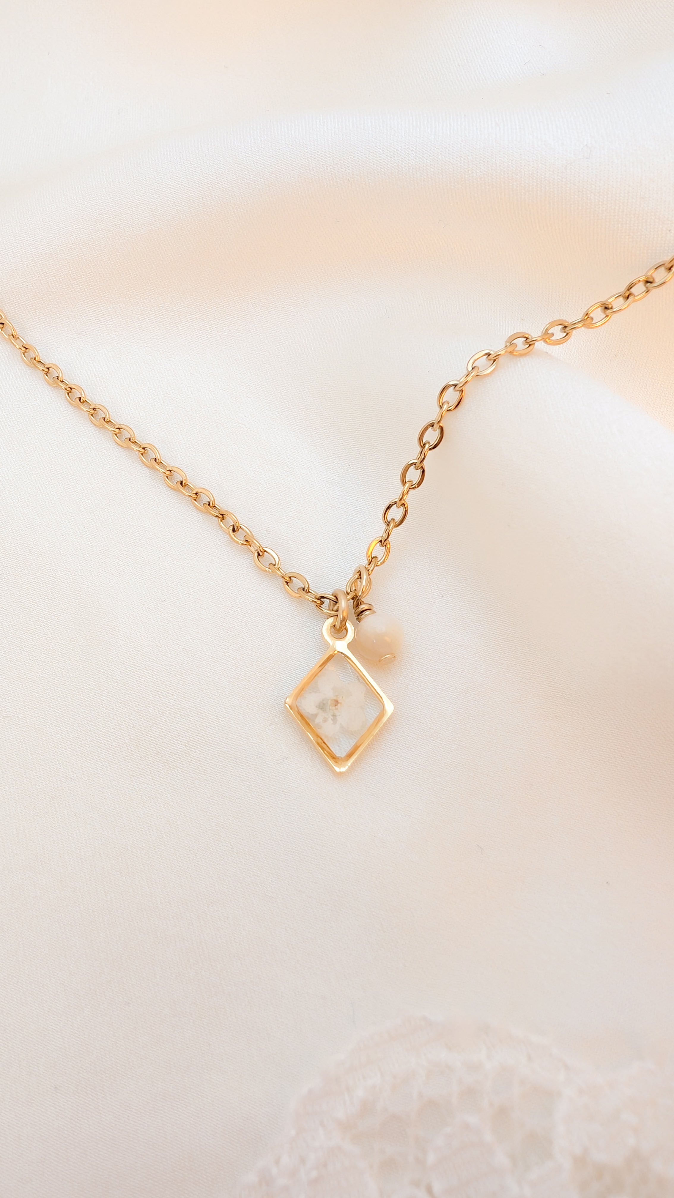 Forget-Me-Not Necklace - Gold