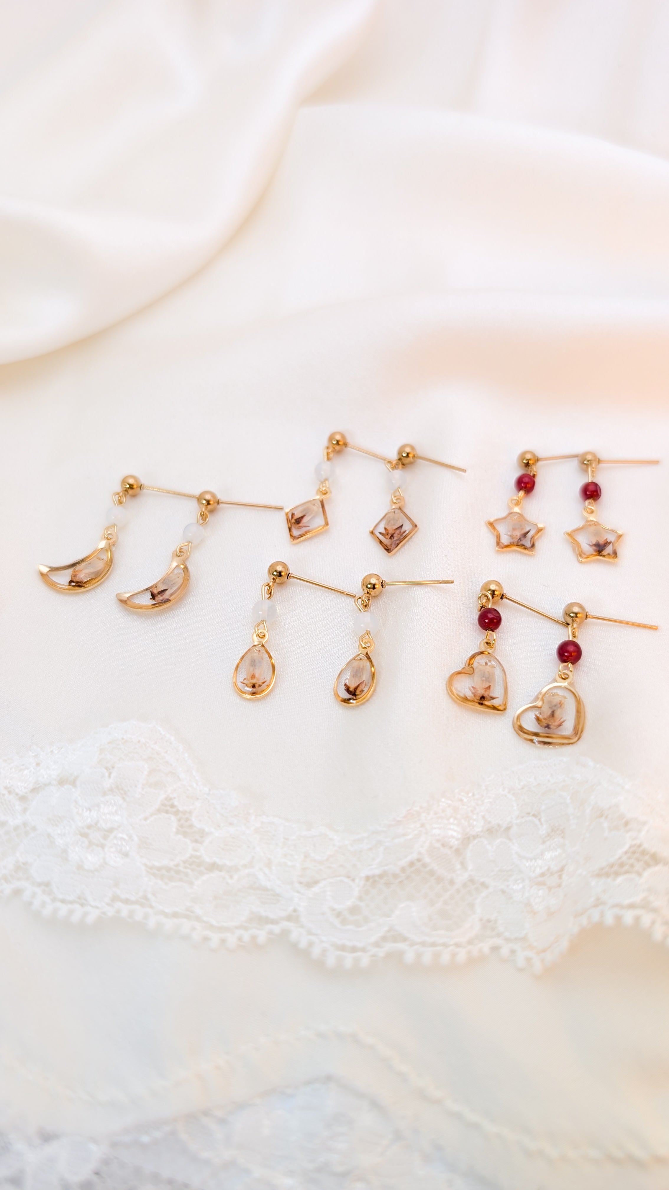Cassandra Earrings - Gold