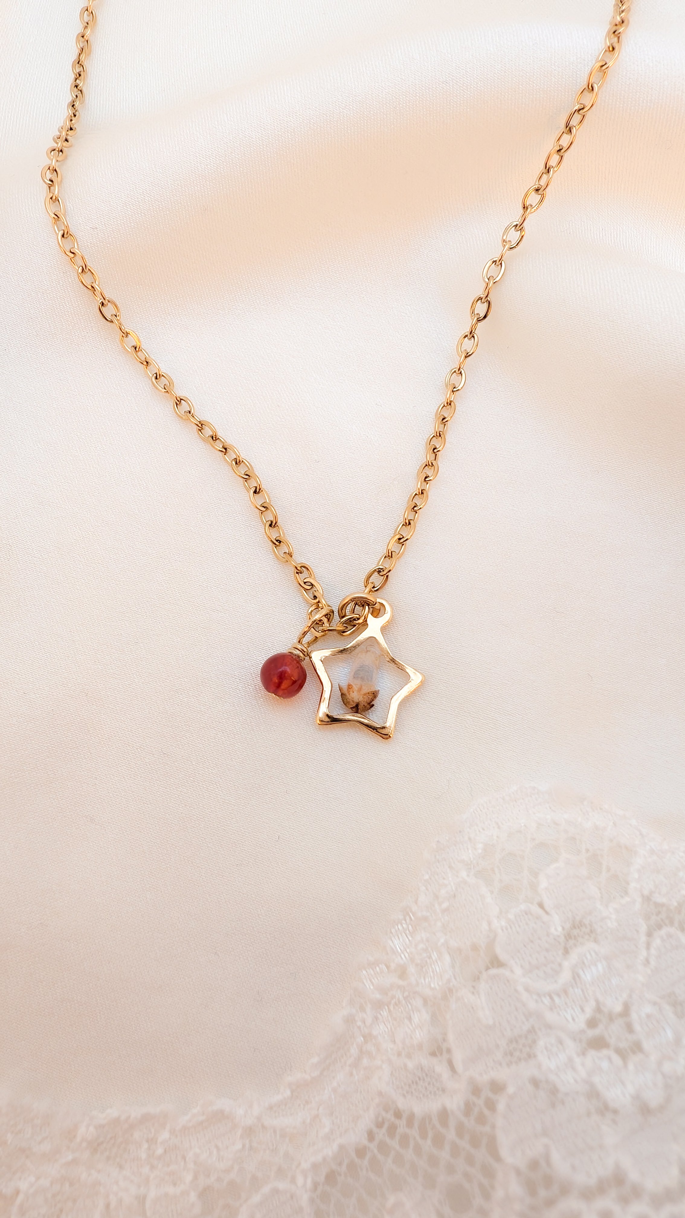 Cassandra Necklace - Gold