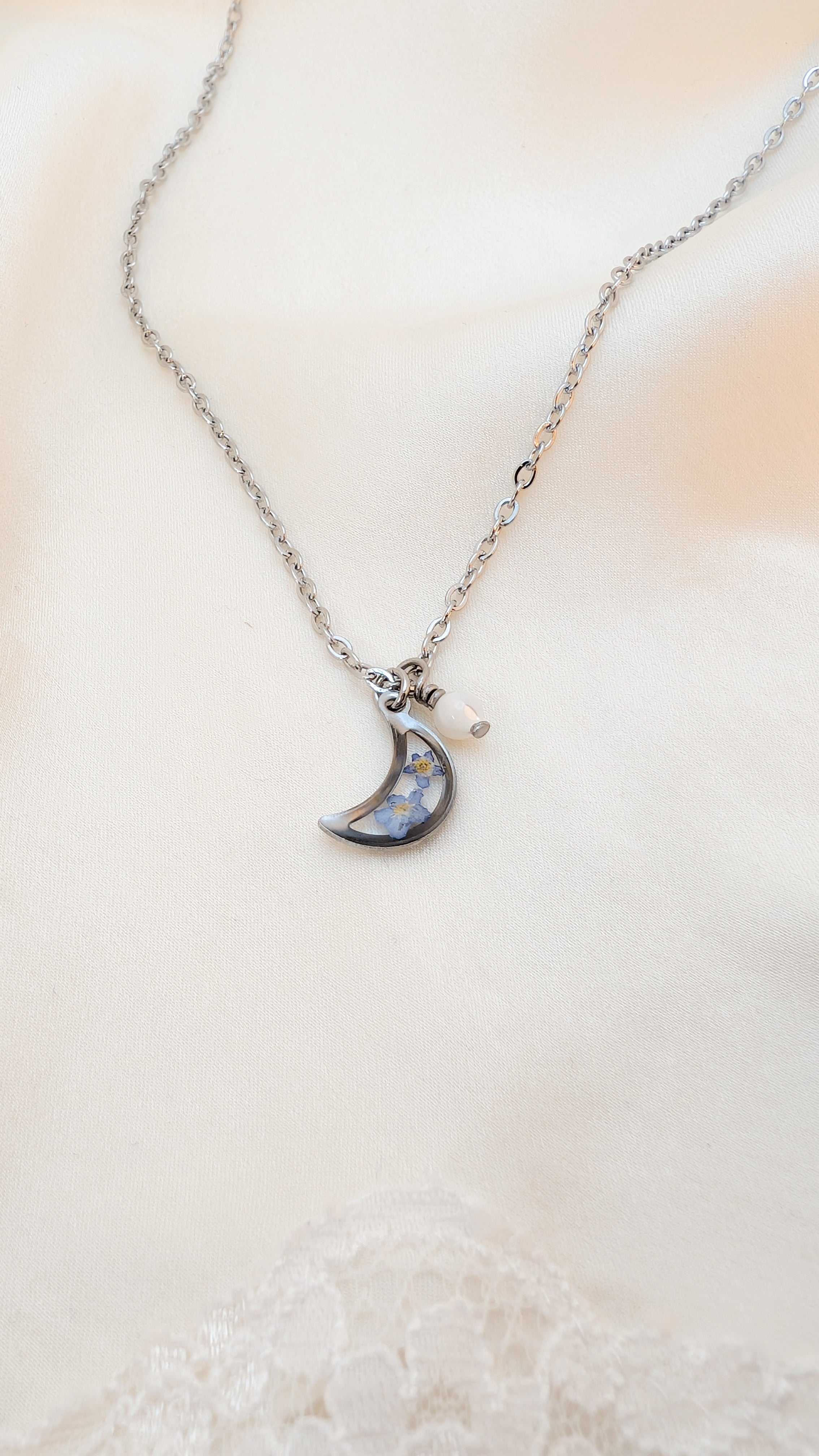 Forget-Me-Not Necklace - Silver