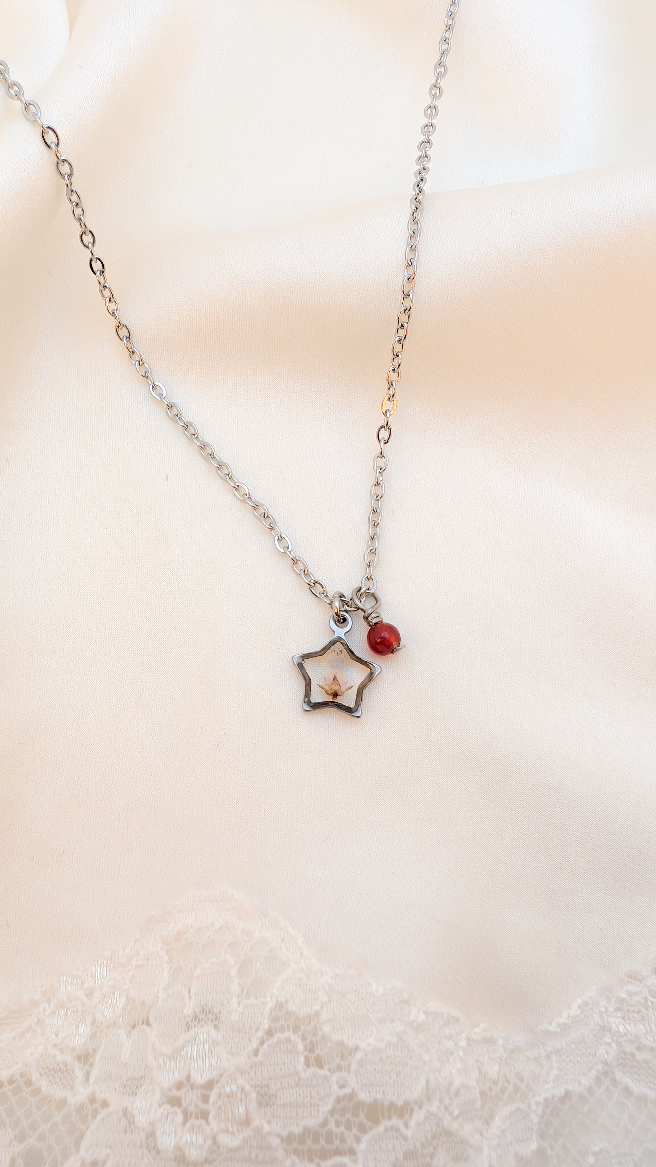 Cassandra Necklace - Silver