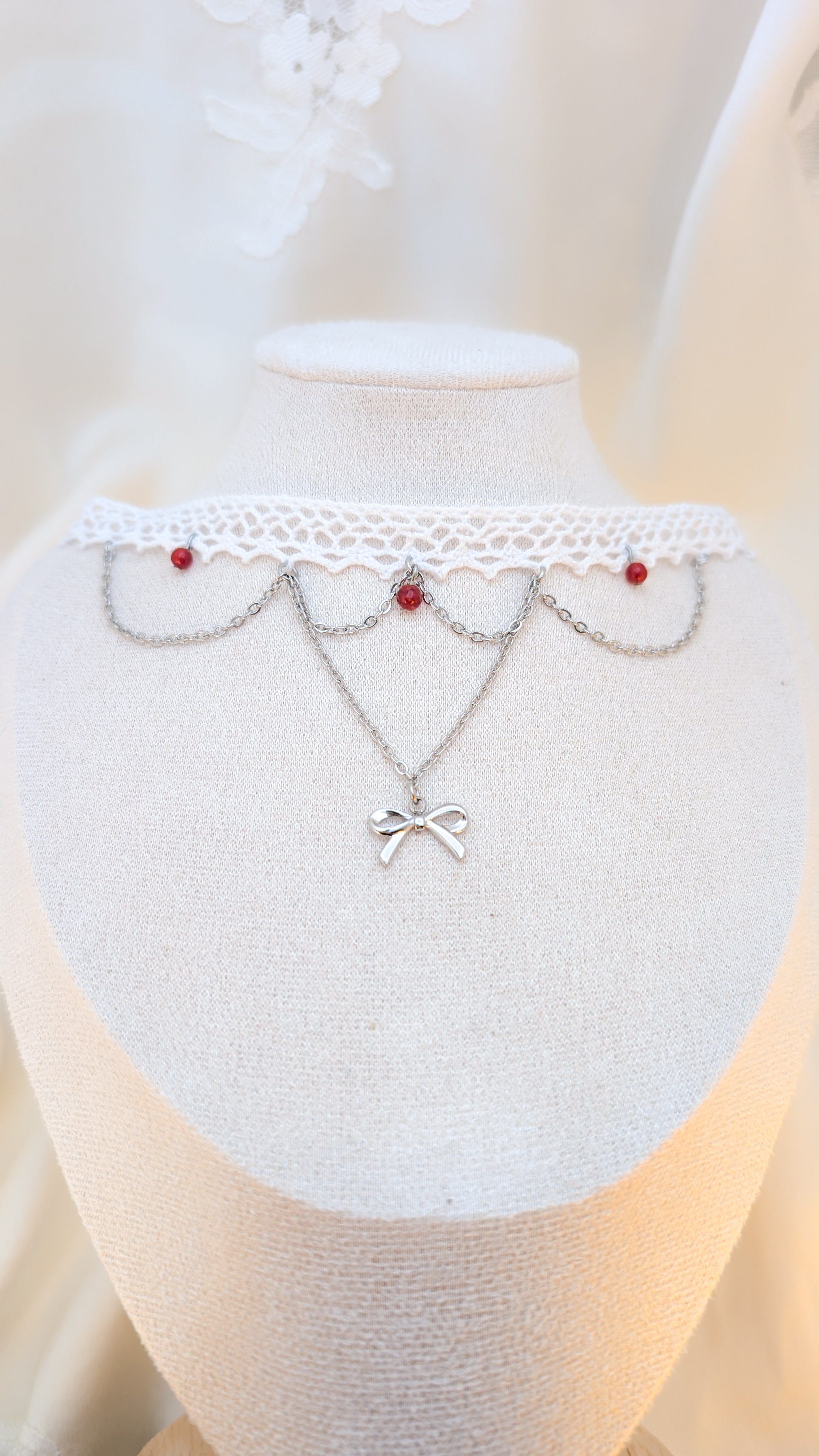 Petite Coquette Choker