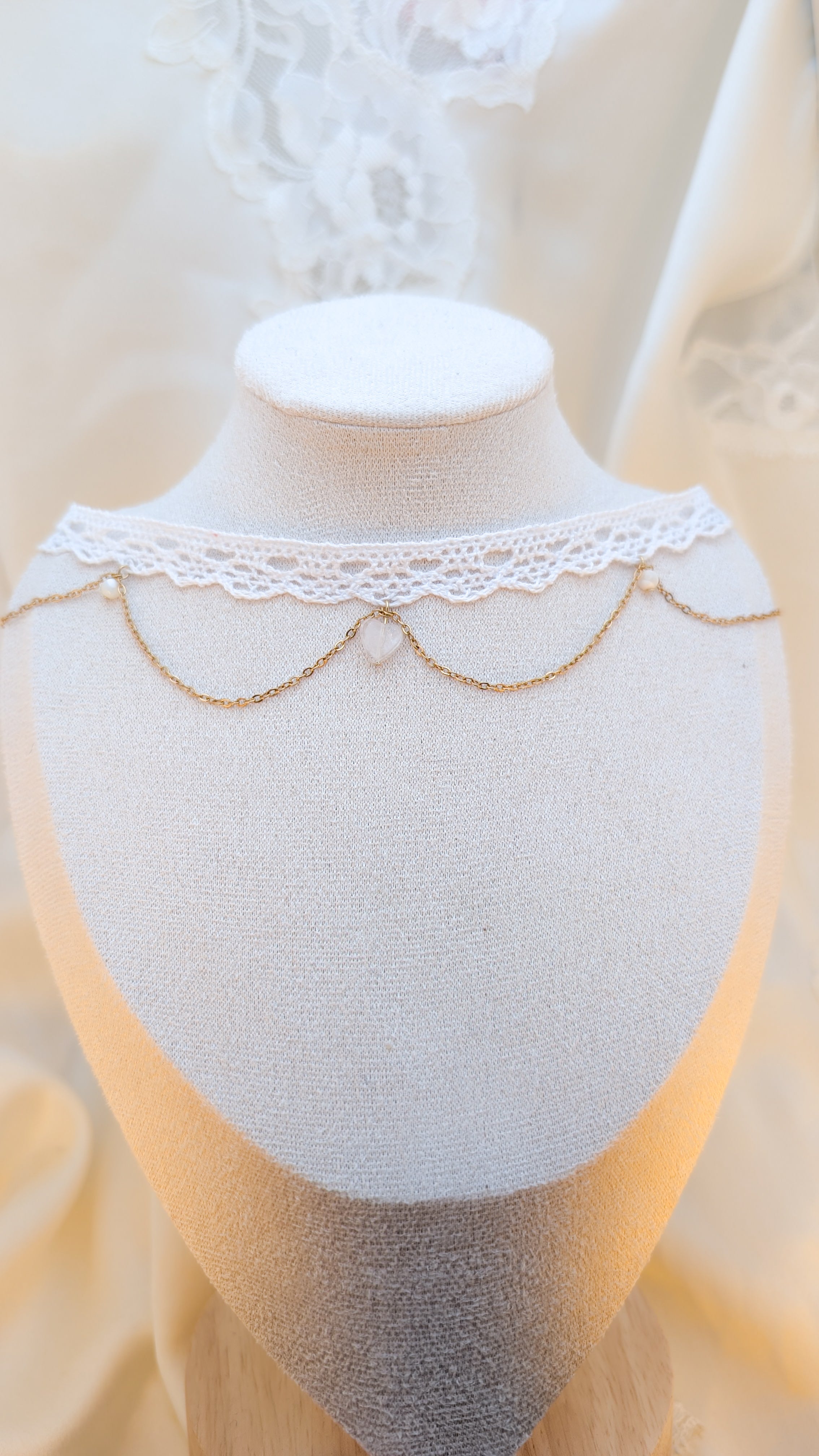 Heart of Quartz Choker